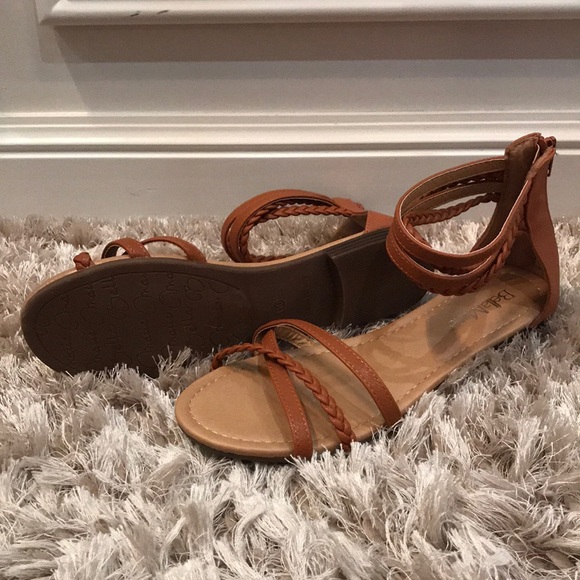 Bella Marie Sandals - Picture 2 of 2